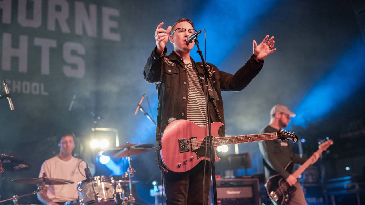 Hawthorne Heights performing live opening for Silverstein at the Majestic Theater of Detroit