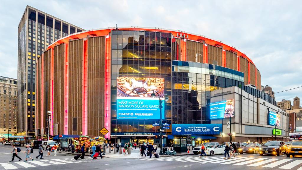 Historic Madison Square Garden will host the New York leg of WWE's Live Holiday Tour