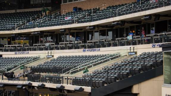 Hyundai Club (Sections 115–120)