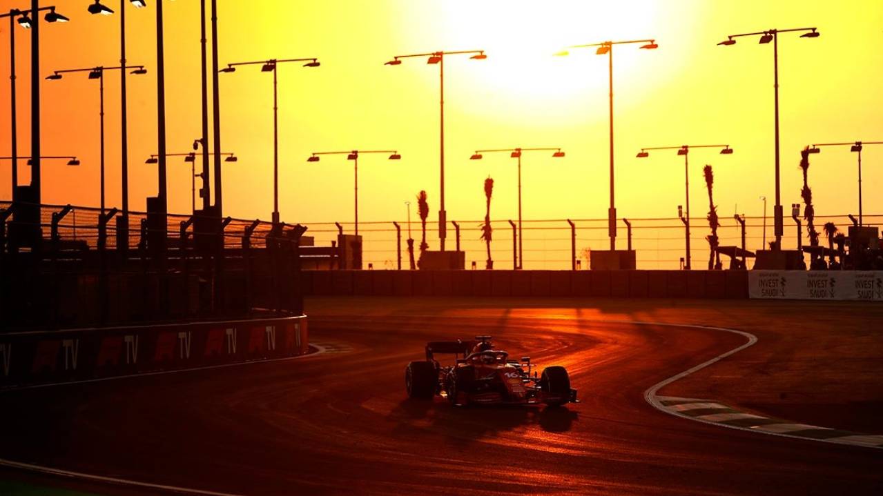 Jeddah circuit during race sunset