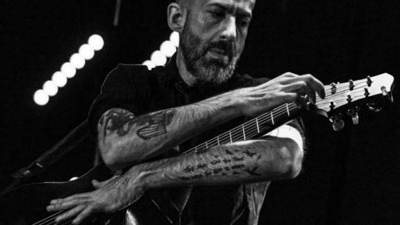 Jon Gomm