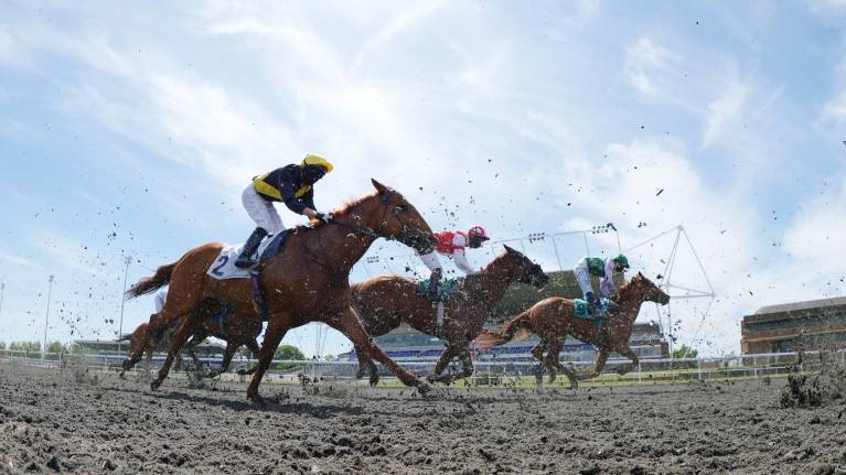 Virgin Bet Easter Bank Holiday Raceday