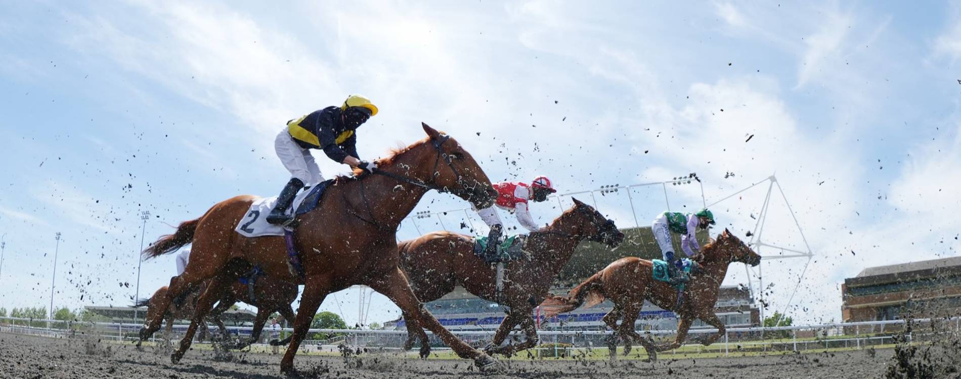 Kempton racing on dirt