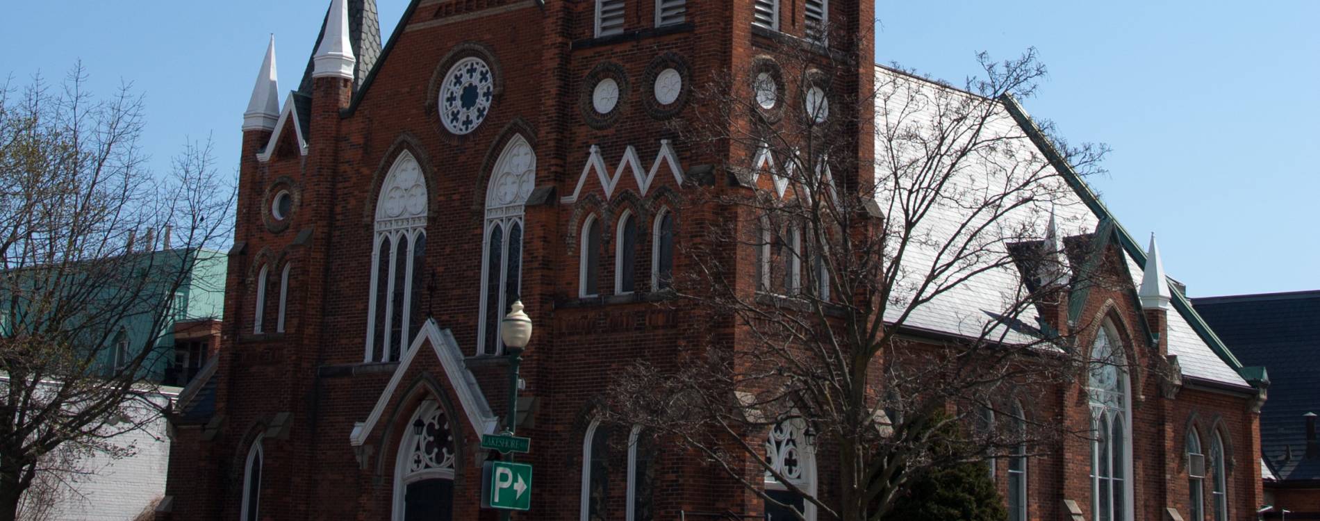 Knox Presbyterian Church located in downtown Oakville, Ontario