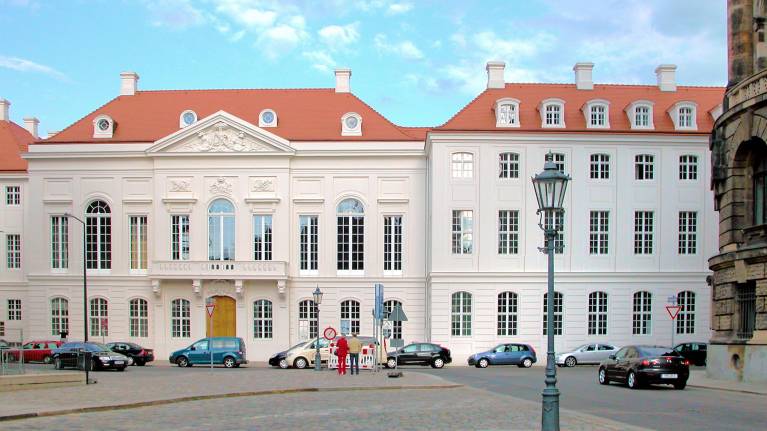 Kurländer Palais
