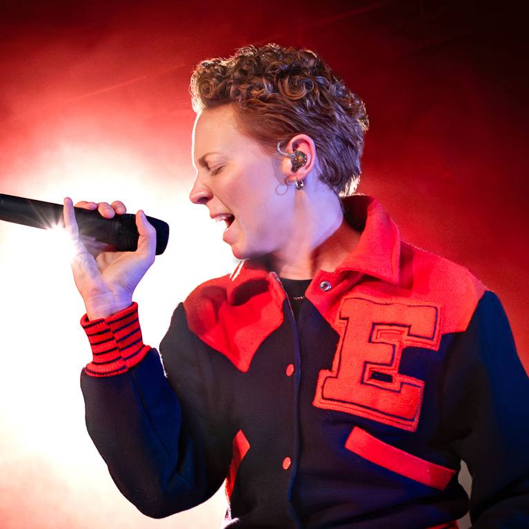 La Roux
