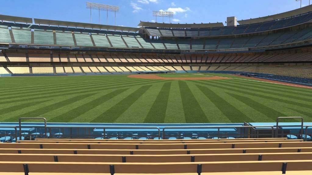 Left Field & Right Field Pavilions (Sections 301–316)