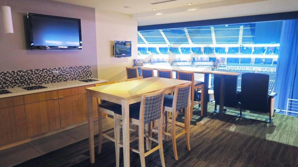 Legend Level Suite interior