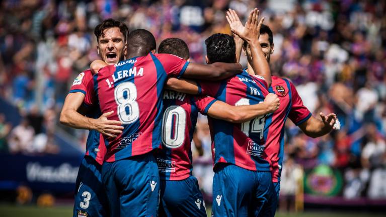Alaves vs Levante Alaves vs Levante