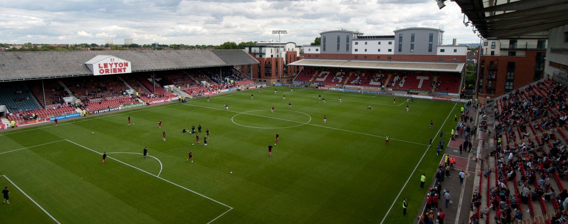Leyton Orient warming up at Brisbane Road
