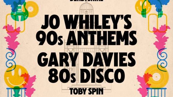 Live at Melbourne Hall: Jo Whiley's 90s Anthems, Gary Davies 80s Disco