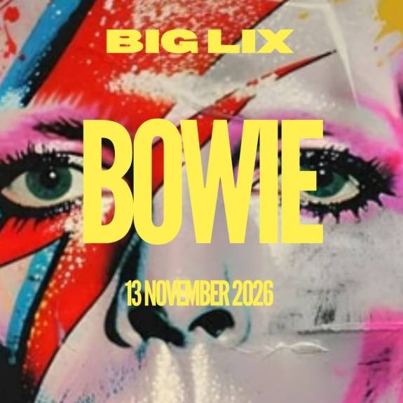 Live at the Log Cabin - Big Lix perform Bowie