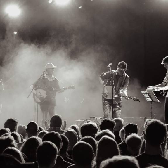 Lonely Mountain: Live at Night and Day, Manchester