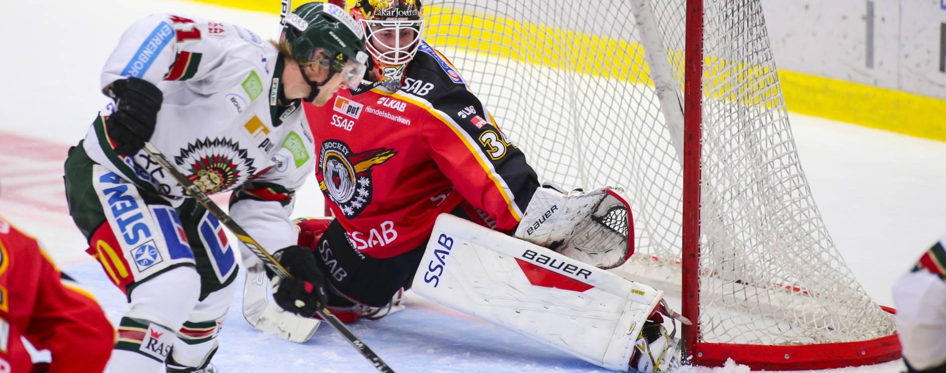 Luleå Hockey taking on Frolunda Indians