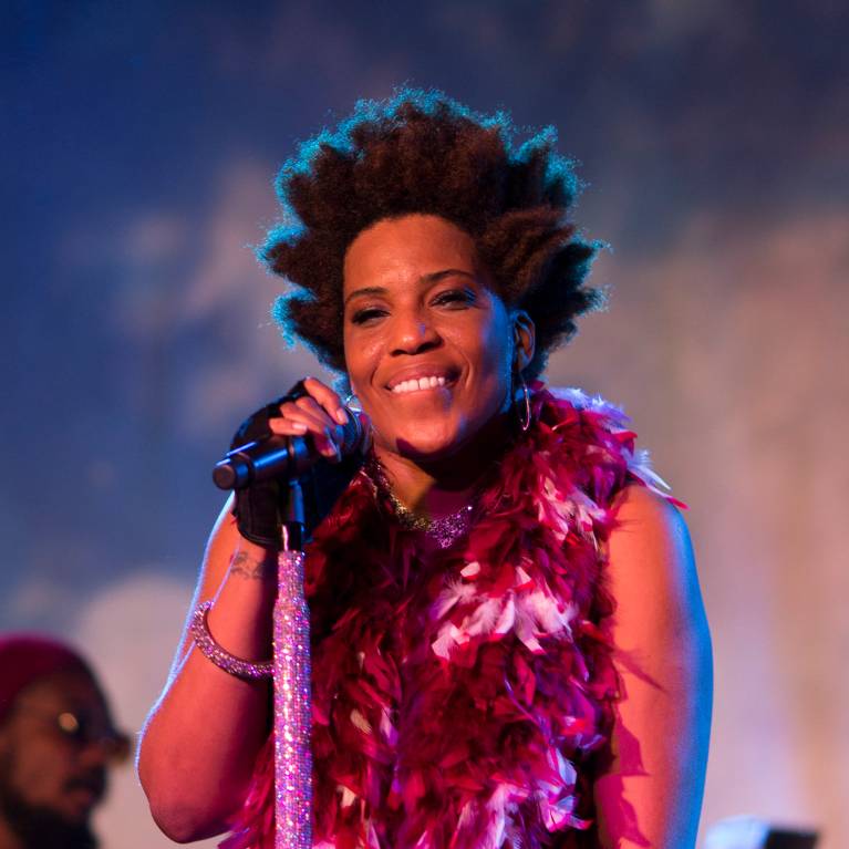 Macy Gray