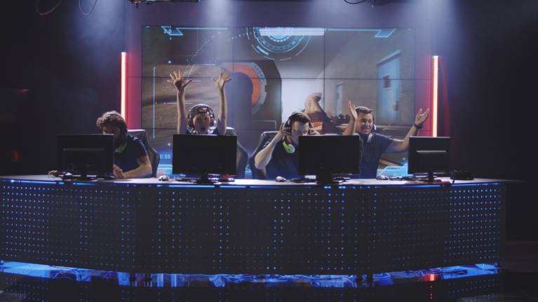 Major 2: Paris