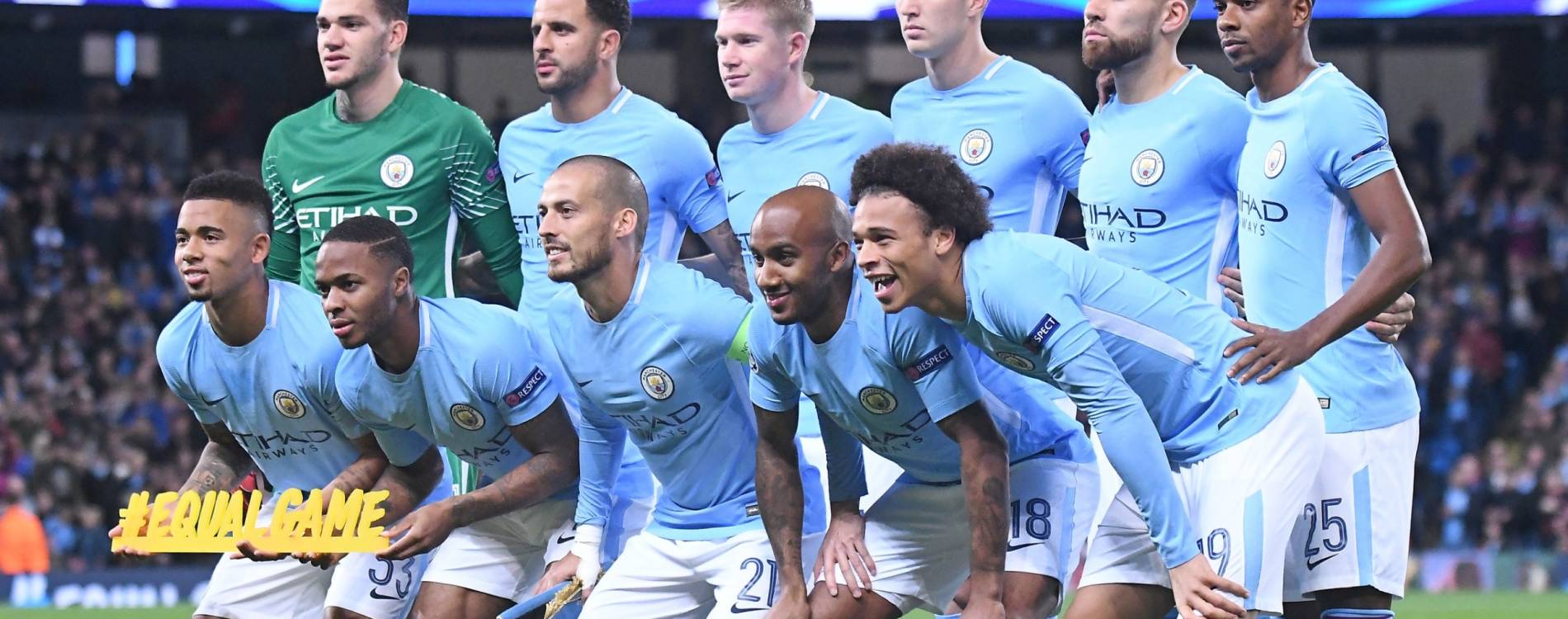 Manchester City line up before a game