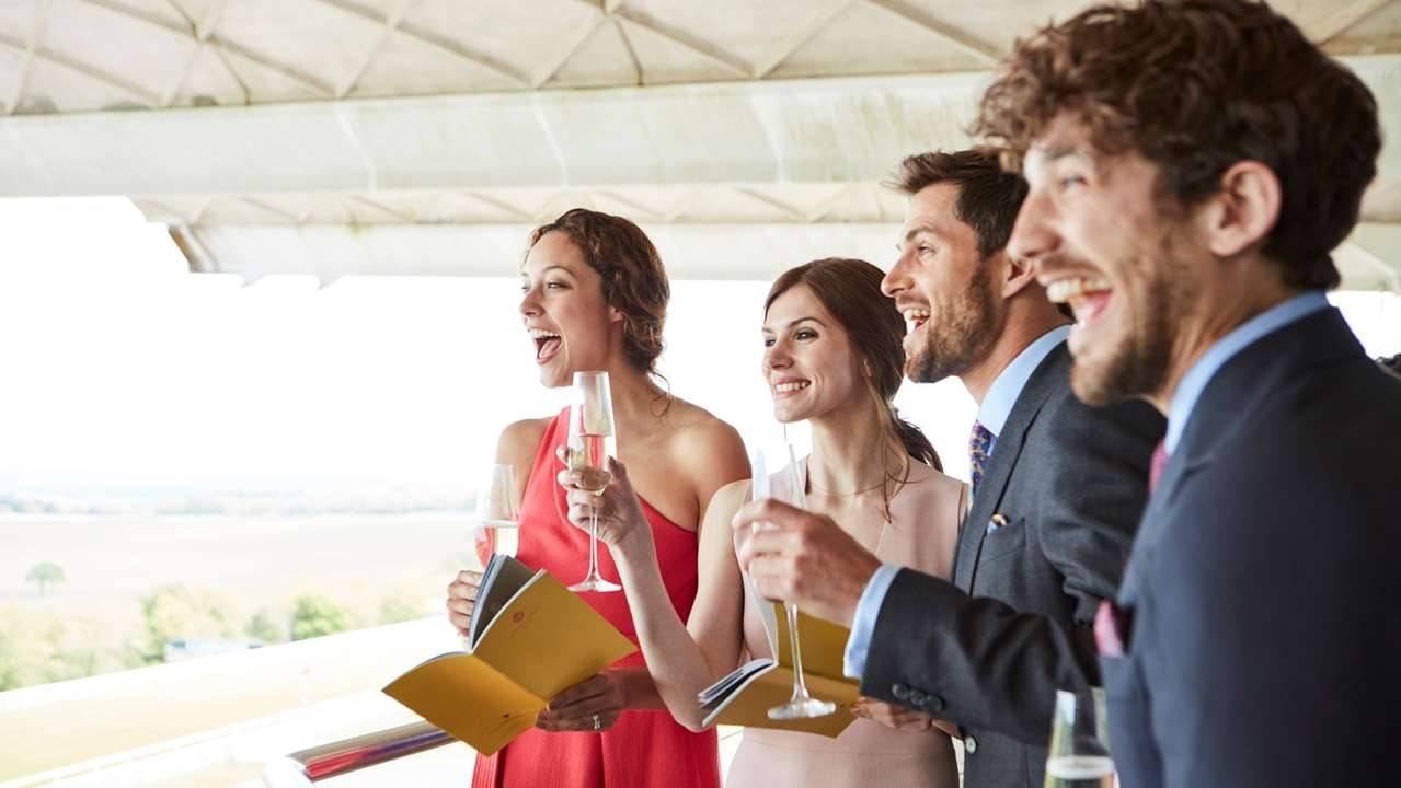 march-stand-course-facing