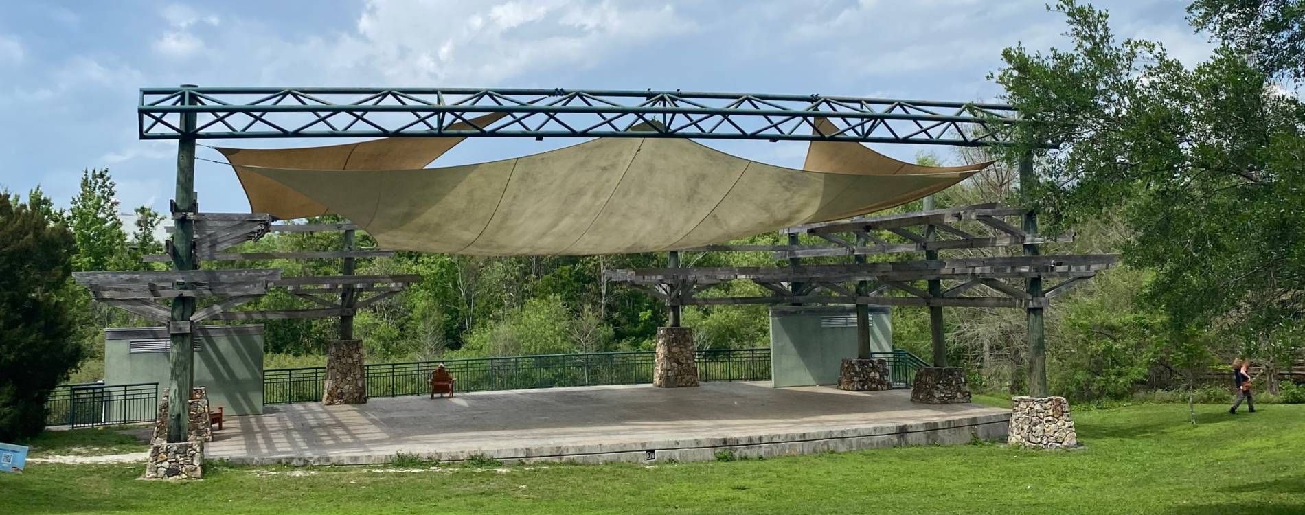 Mead Botanical Garden