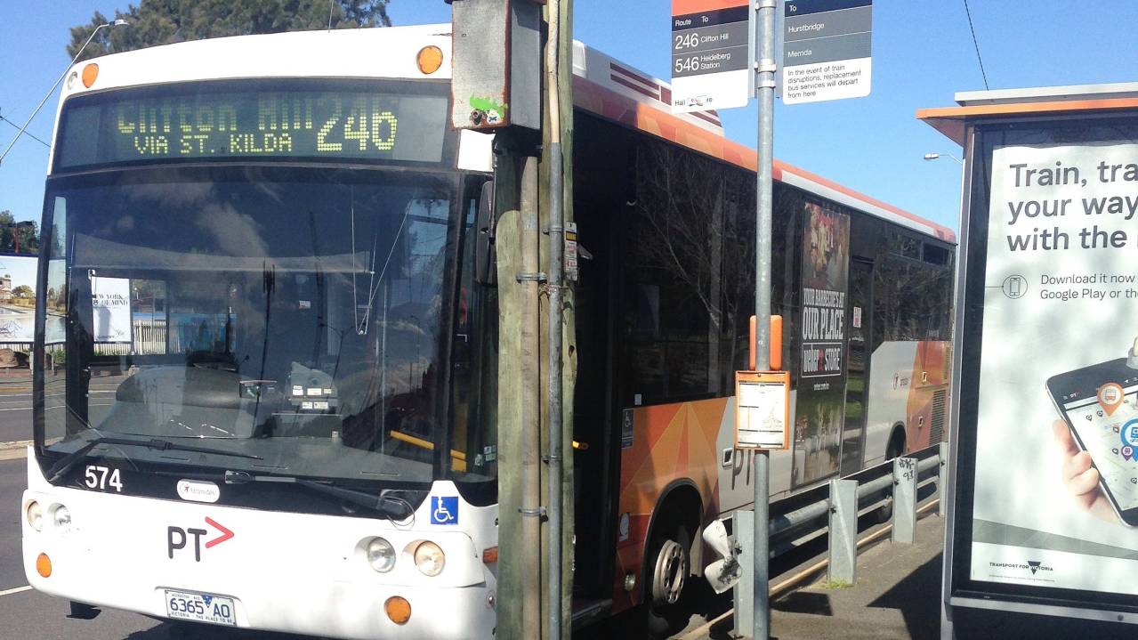 Melbourne bus route 246