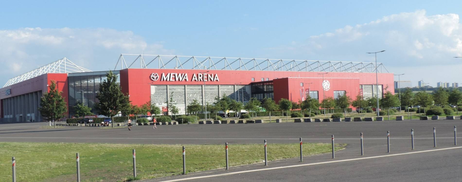 MEWA Arena exterior