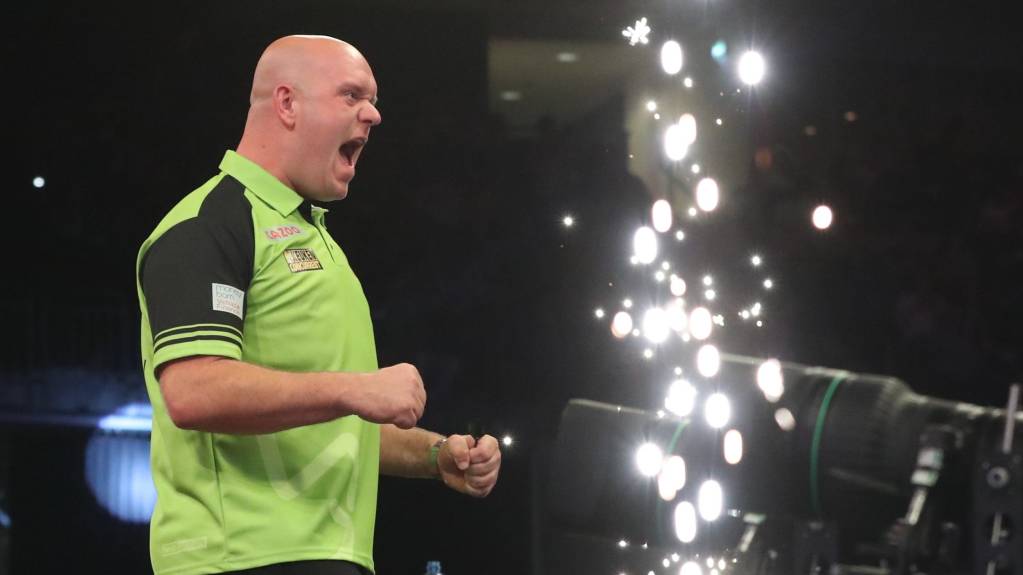Michael van Gerwen celebrates during the 2022 Cazoo Premier League Darts tournament