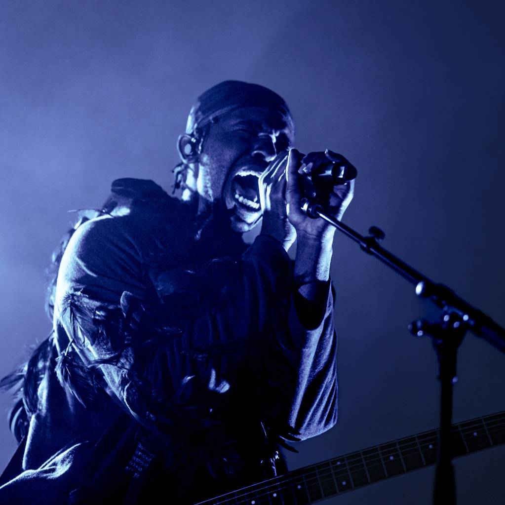 Montell Fish performing in Detroit