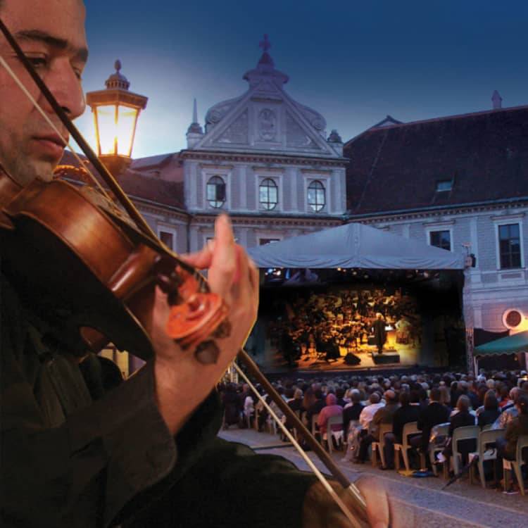 Münchner Open Air Sommer 2027 - Vivaldi „Die vier Jahreszeiten" - Nymphenburger Streichersolisten