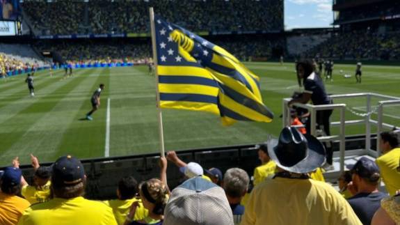Nashville SC warming up at Geodis Park