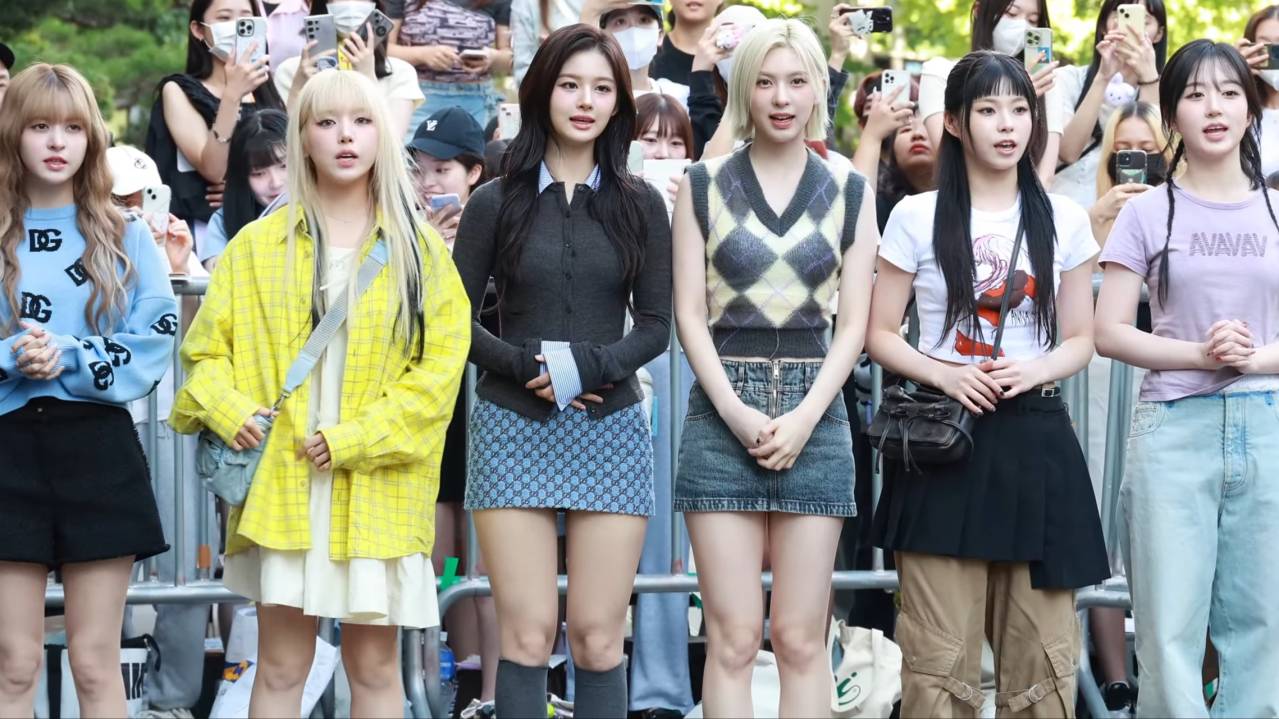 Nmixx at Music Bank