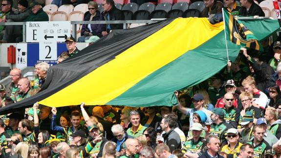Northampton Saints fans