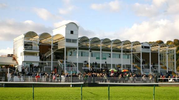 Nottingham-racecourse stand