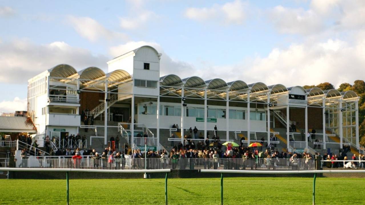 Nottingham-racecourse stand