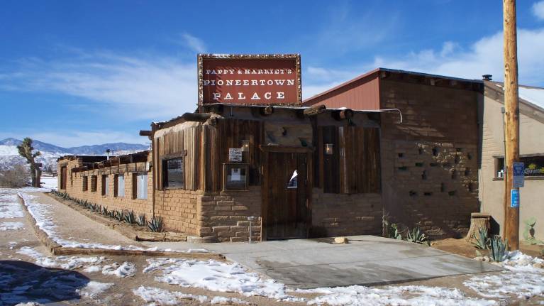 Pappy and Harriet's