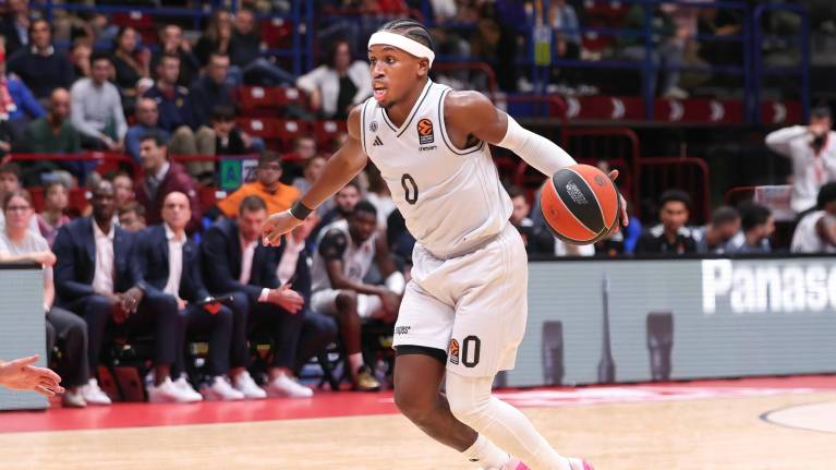 Paris Basketball vs Dubai Basketball - Paris Basketball V2 58319 W767