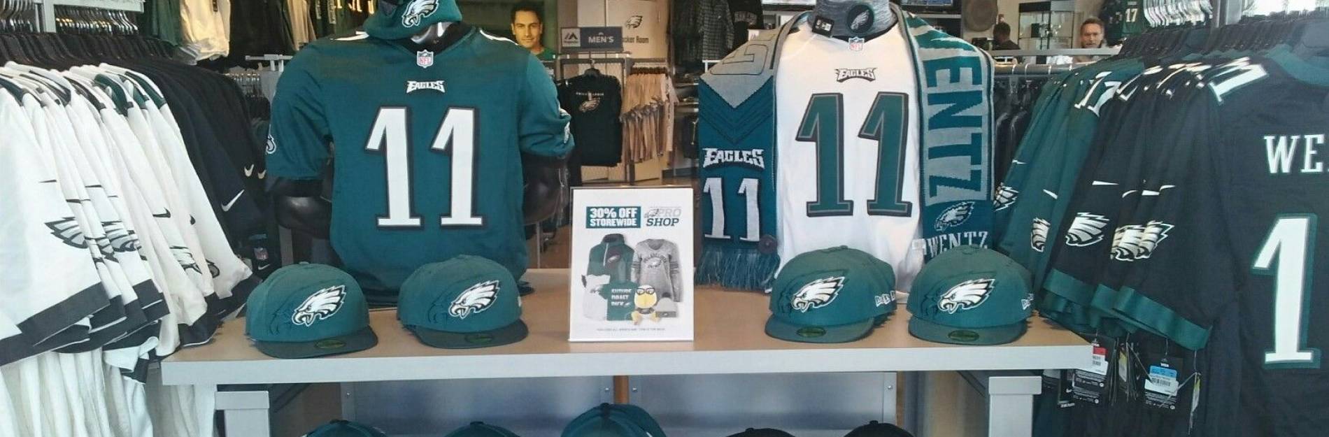 Philadelphia Eagles Gear & Collectibles
