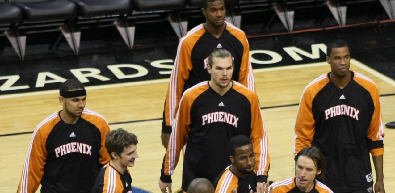 Phoenix Suns warming up ahead of facing Washington Wizards