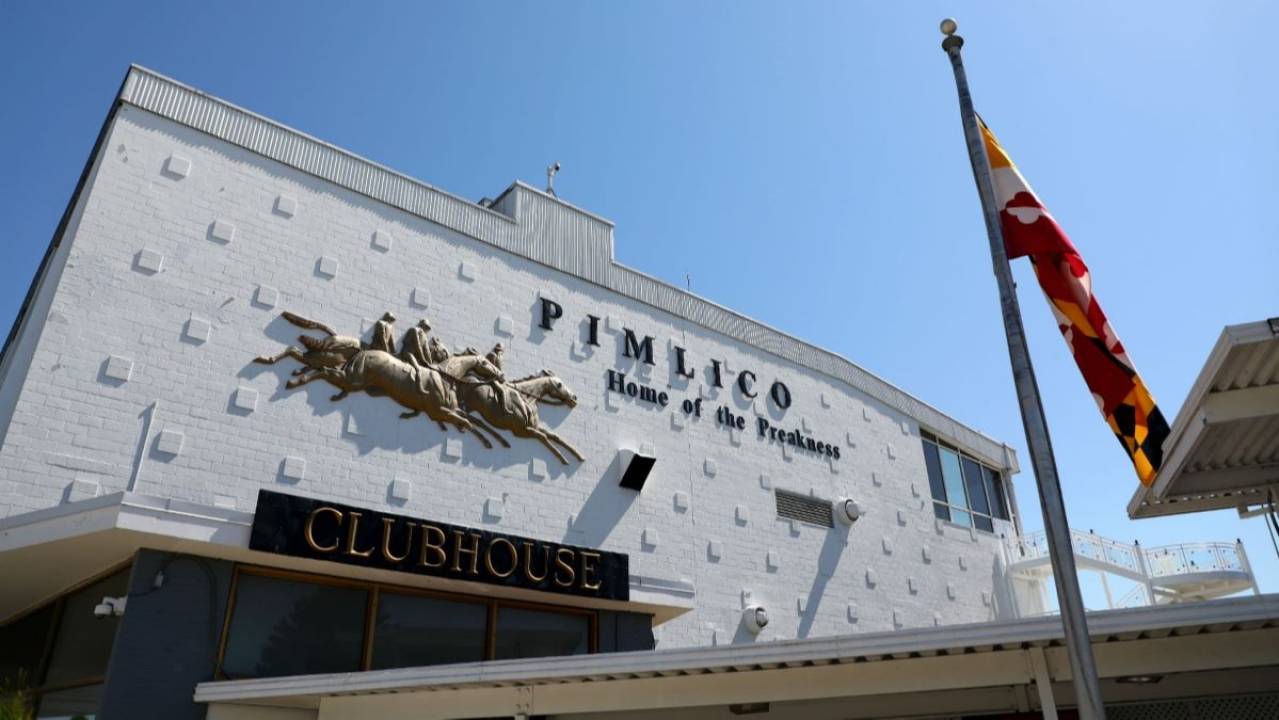 Clubhouse The Preakness Meet May 2025* Pimlico Race Course Koobit