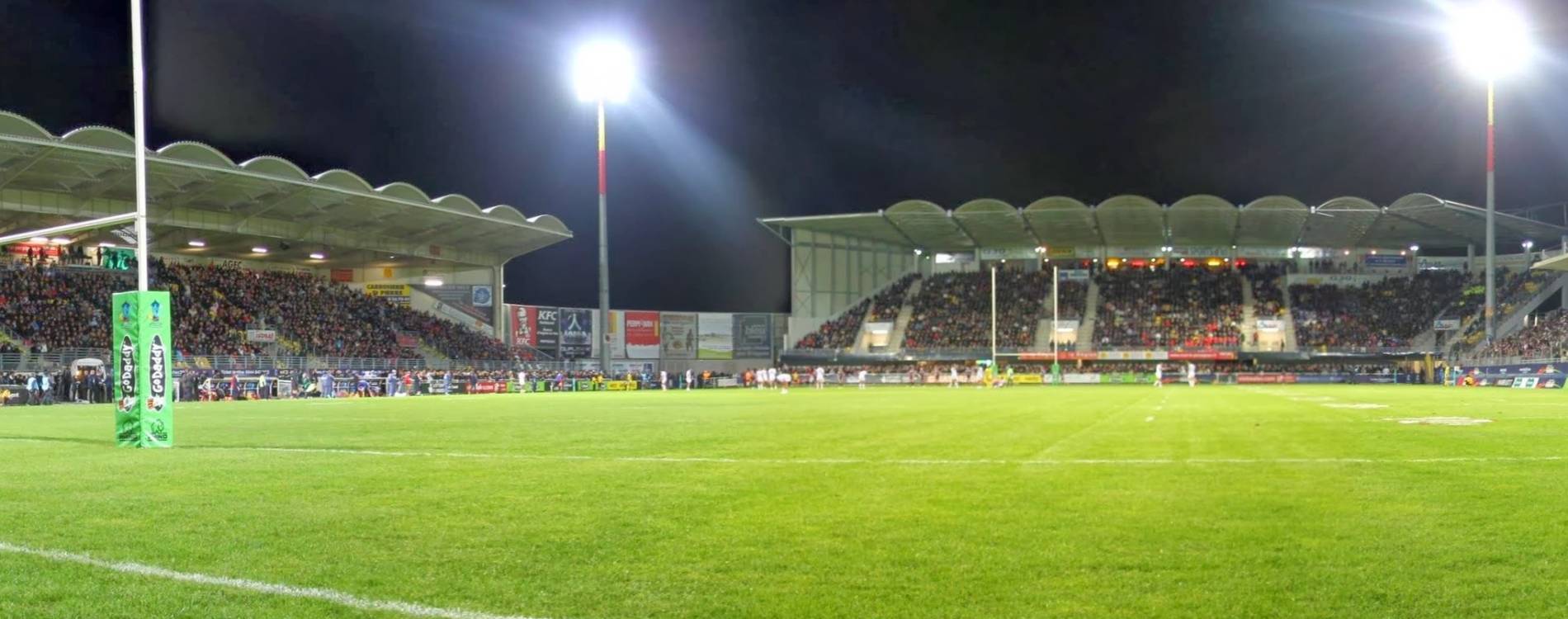 Pitch view at Le Stade Gilbert Brutus