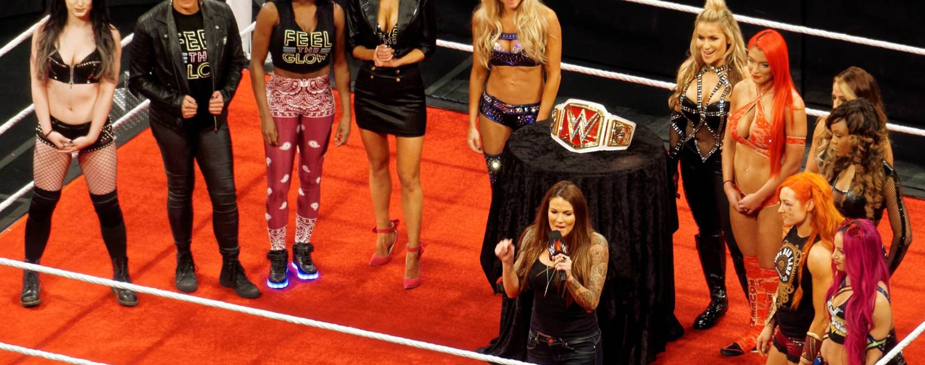 Presentation of the WWE Women's Championship