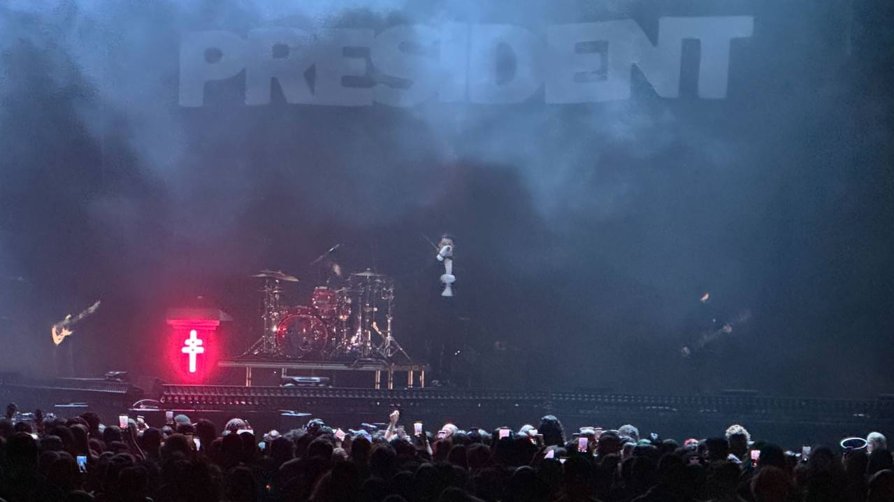 President performing at the Oakland Arena