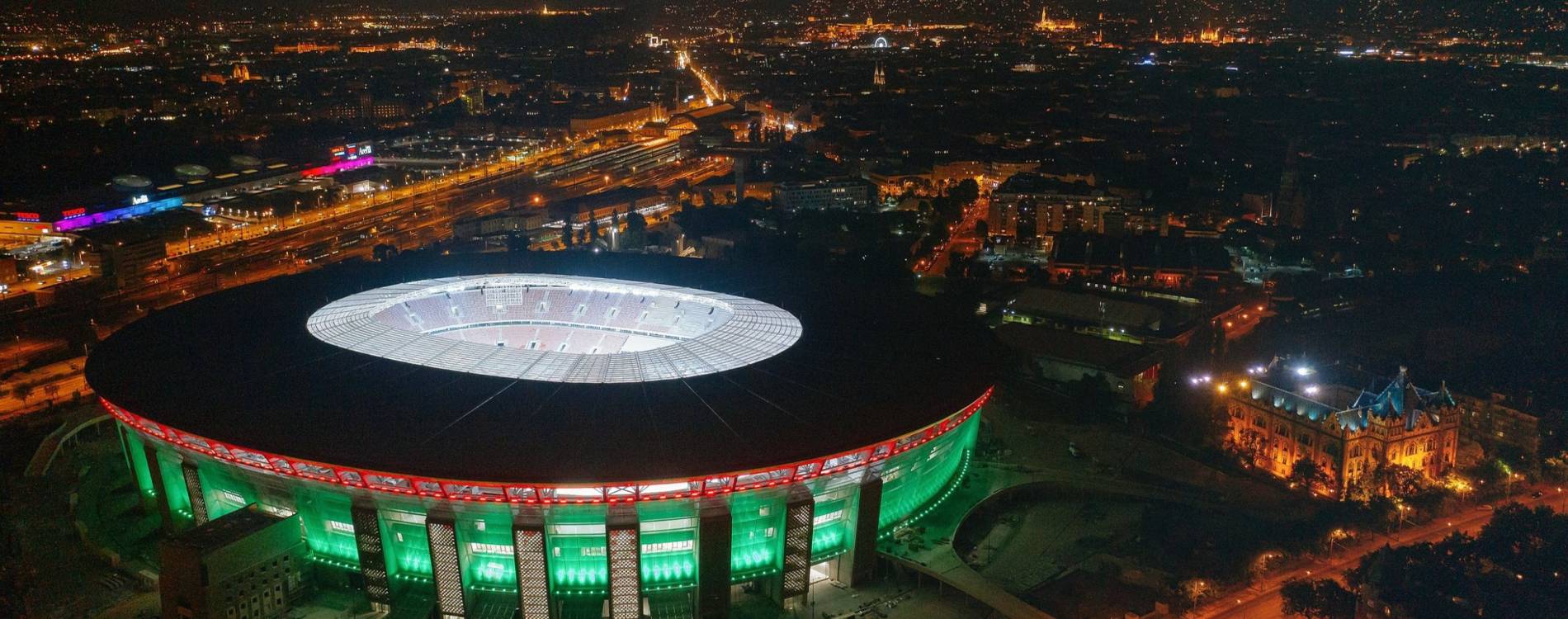 Puskás Aréna at night