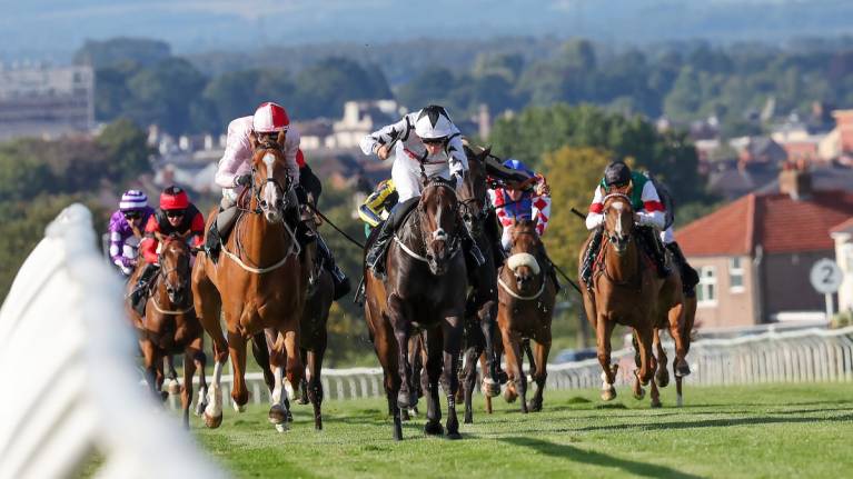 Flat Season Opener Raceday