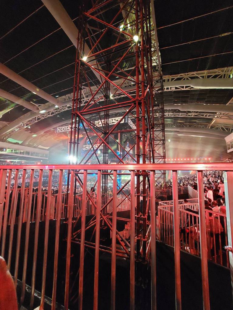 Review: Dear Sir
Sorry, Actually…