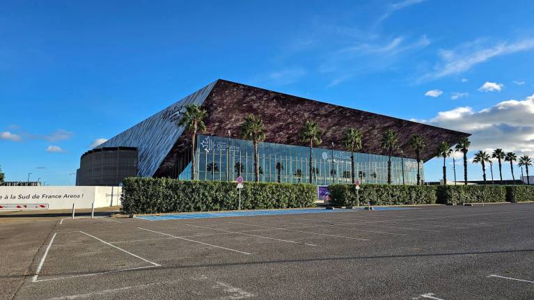 Review: Une semaine incroyable.…