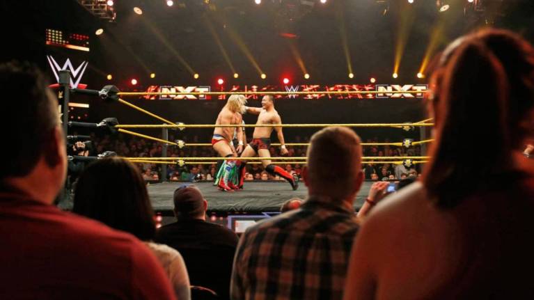 Ringside Floor (Section 1–7)