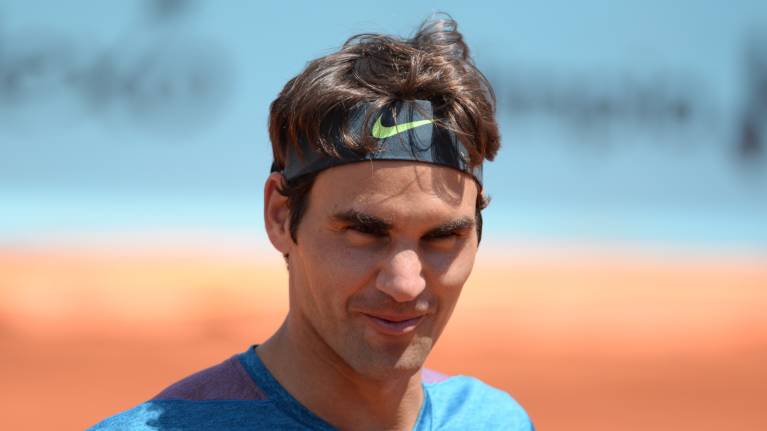 Federer Bids Farewell: Tennis Great Announces Retirement