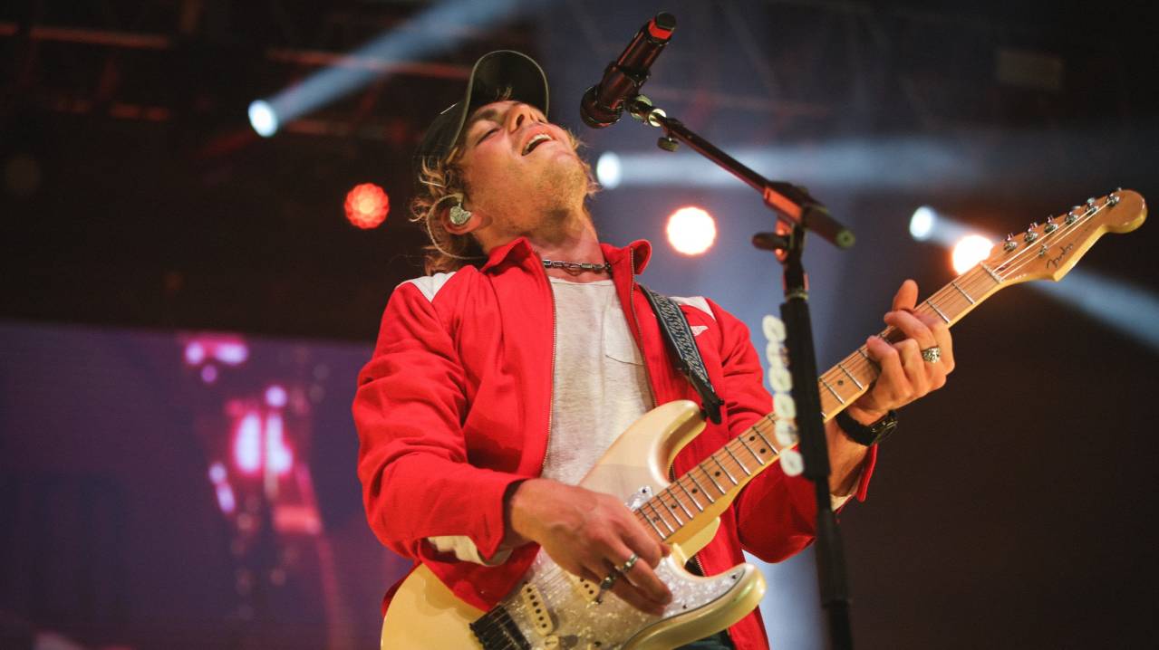 Ross Lynch of The Driver Era