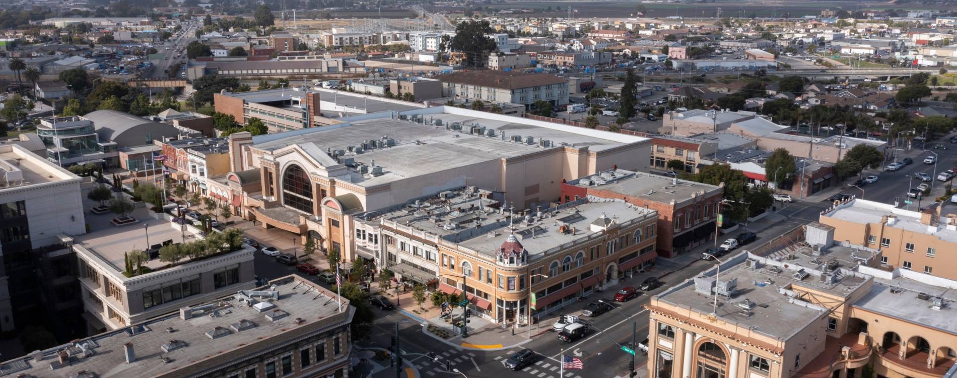 Salinas skyline