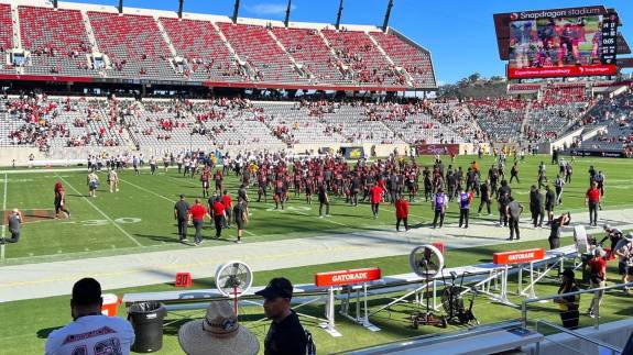 San Diego Aztecs and Toledo Rockets before a game